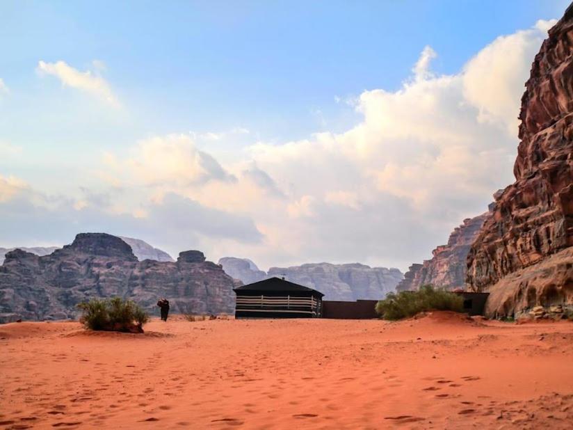 Bubble Tent & Luxury Camp Hotell Wadi Rum Eksteriør bilde
